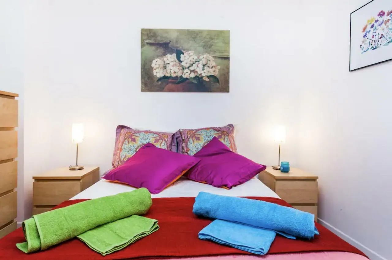 Combro Design By Homing Apartment Lisbon Portugal